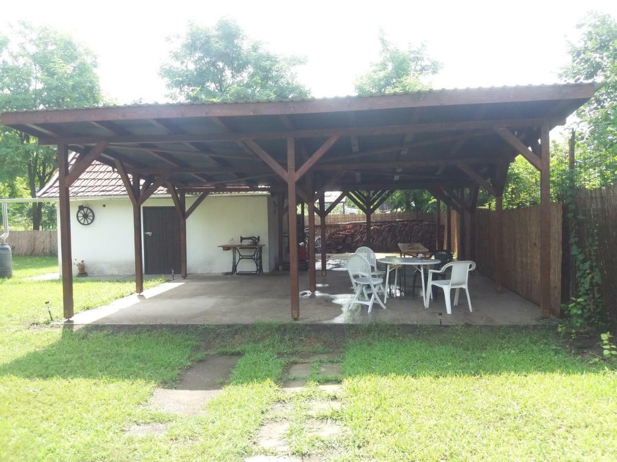 Holiday home Harsfak Mezokovacshaza