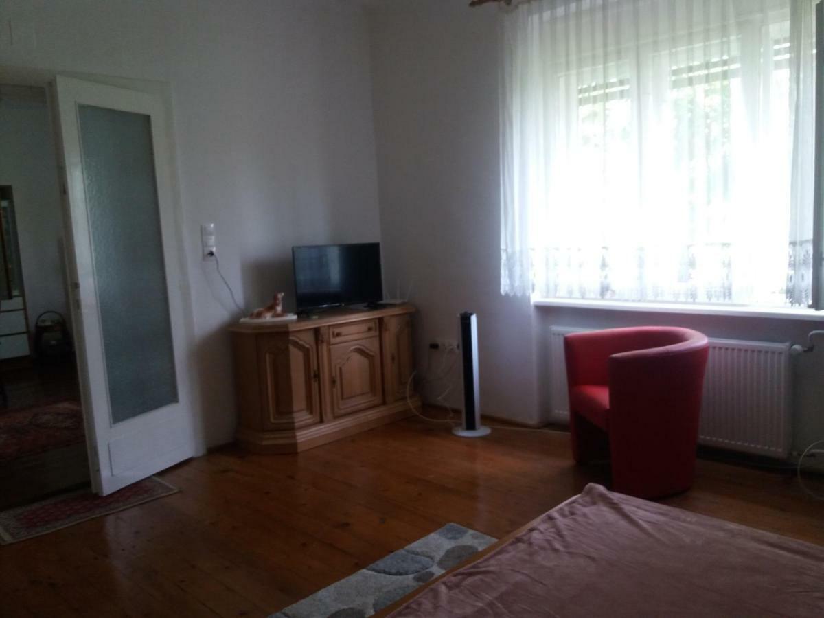 Harsfak Holiday home *